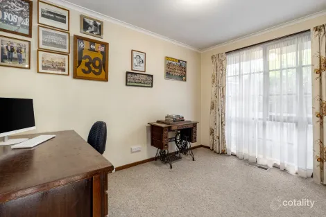 Property photo of 1/3 Peace Street Box Hill South VIC 3128