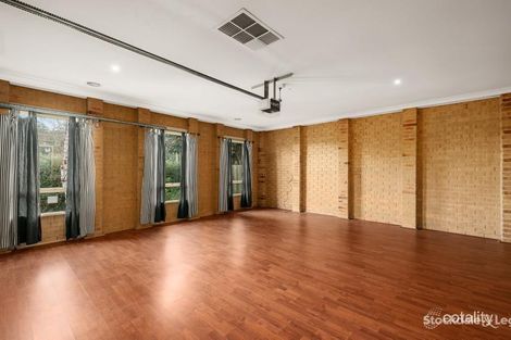 Property photo of 2/32 Mount Pleasant Drive Mount Waverley VIC 3149