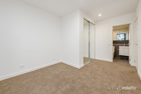 Property photo of 105/25-33 Grimshaw Street Greensborough VIC 3088