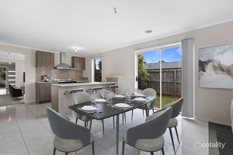 Property photo of 10 Olive Grove Officer VIC 3809