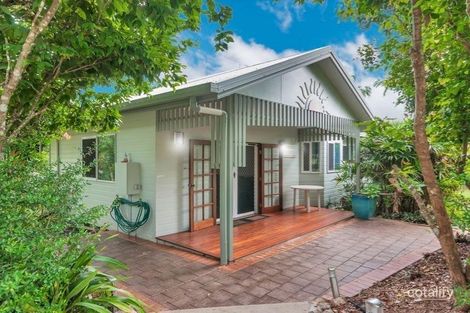 70-72 Golden St, Goldsborough, QLD 4865