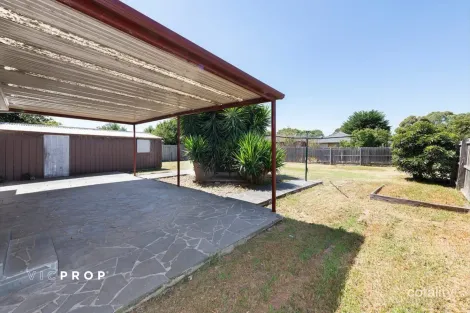 Property photo of 18 Butler Street St Albans VIC 3021