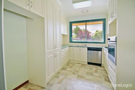 Property photo of 40 Anthony Drive Mount Waverley VIC 3149