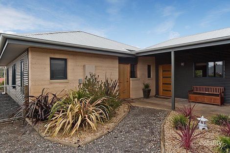 Property photo of 11 Barrow Court Mount Barker SA 5251