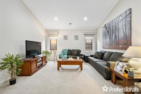 Property photo of 41 Tudor Drive Mooroolbark VIC 3138