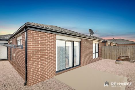 Property photo of 24 Gillespie Drive Weir Views VIC 3338
