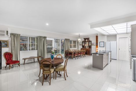 Property photo of 2 Peak Court Rochedale QLD 4123
