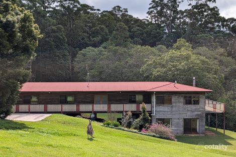 102 Clearview Dr, Lake Macdonald, QLD 4563