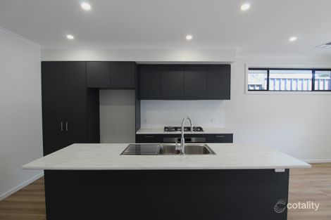 9 Deemster Ave, Christies Beach, SA 5165