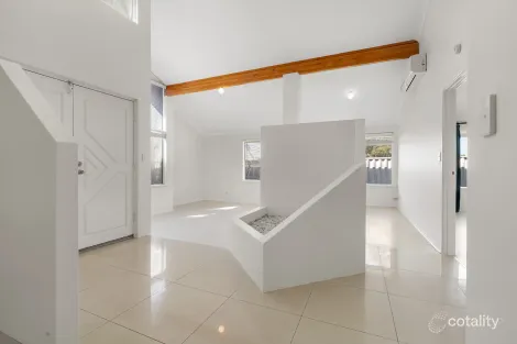 Property photo of 33 Banksia Road Morley WA 6062