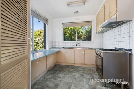 Property photo of 11 Macleod Parade Macleod VIC 3085