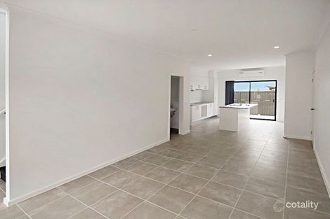 Property photo of 59 Nugget Way Cranbourne East VIC 3977
