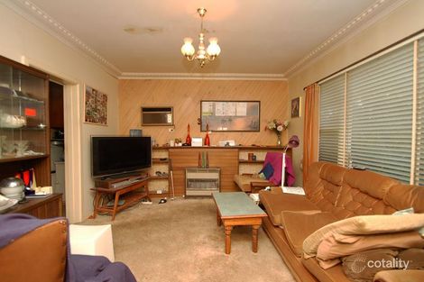 Property photo of 49 Cardinal Road Glenroy VIC 3046