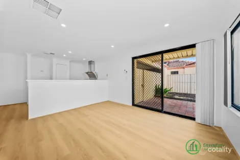 2/26 Bickley Rd, Cannington, WA 6107