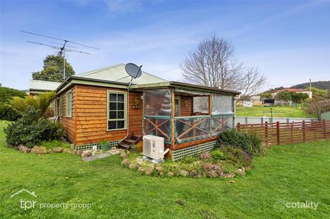 Property photo of 10 Silver Hill Road Cygnet TAS 7112