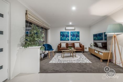 Property photo of 6 Fenwick Mews Kinross WA 6028