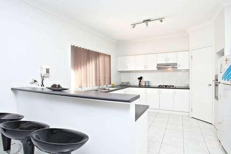 Property photo of 19 Chartwell Crescent Derrimut VIC 3026