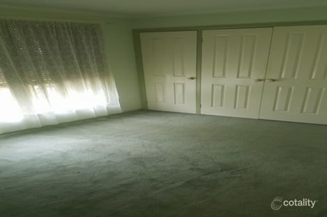 Property photo of 2/15 Craigielea Avenue St Albans VIC 3021