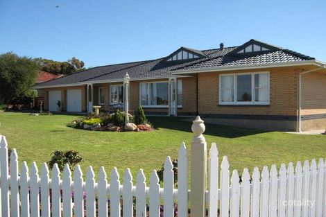 11 Park Tce, Ardrossan, SA 5571