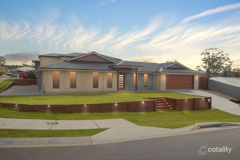 Property photo of 3 Spey Close Deebing Heights QLD 4306