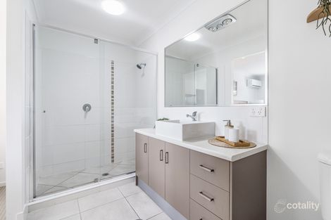 Property photo of 2/33 Barron Road Birkdale QLD 4159