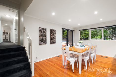 Property photo of 30-32 Curry Road Park Orchards VIC 3114