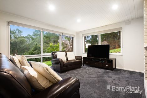 Property photo of 30-32 Curry Road Park Orchards VIC 3114