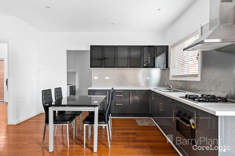 Property photo of 2/30 Ford Avenue Sunshine North VIC 3020