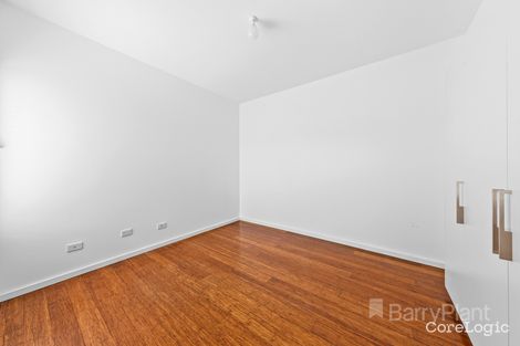 Property photo of 2/30 Ford Avenue Sunshine North VIC 3020