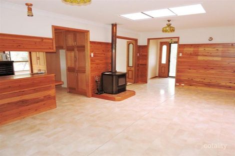 Property photo of 12-14 Vanneck Street Yangan QLD 4371