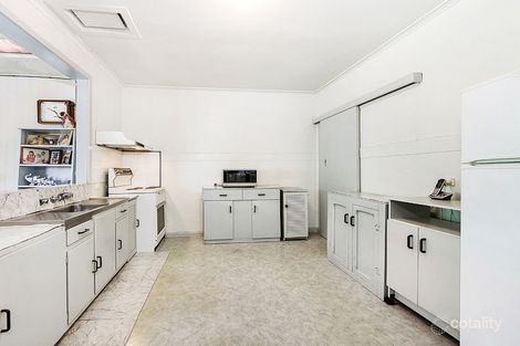Property photo of 52 Ferndale Road Sunshine North VIC 3020