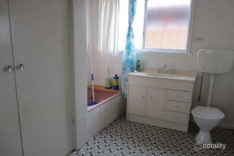 Property photo of 4/214 Biggs Street St Albans VIC 3021