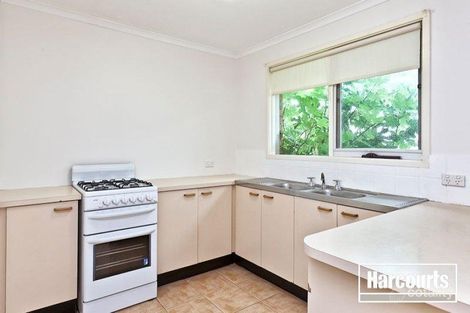 Property photo of 17 Collins Crescent Berwick VIC 3806