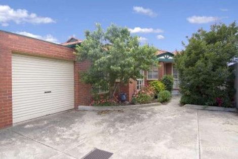 Property photo of 2/20 Oakhill Avenue Reservoir VIC 3073