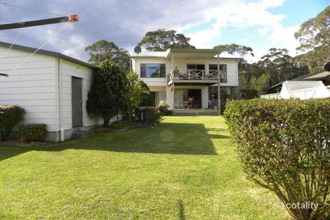 Property photo of 4 Sundowner Avenue Berrara NSW 2540