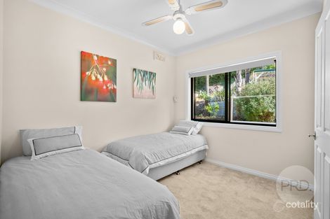 Property photo of 93 Crawshaw Crescent Glenroy NSW 2640