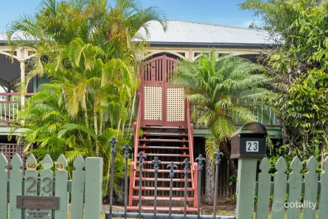 23 Lowry St, North Ipswich, QLD 4305