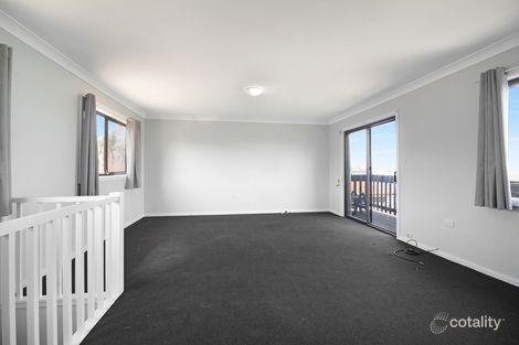 Property photo of 69 Northcliffe Drive Lake Heights NSW 2502