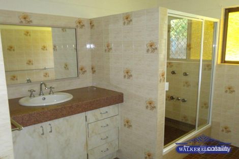 Property photo of 85 Carnation Drive Mooroobool QLD 4870