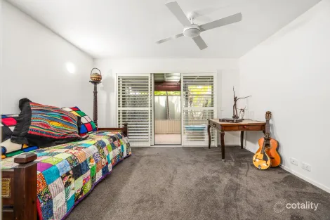 Property photo of 1 Macleay Street Murrumba Downs QLD 4503