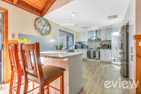 Property photo of 11 Maggie Court Echuca VIC 3564