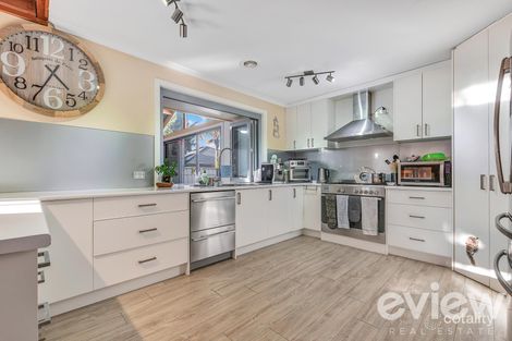 Property photo of 11 Maggie Court Echuca VIC 3564
