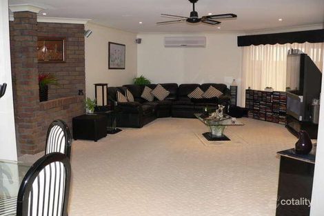 Property photo of 36 Wedgebill Parade Burleigh Waters QLD 4220