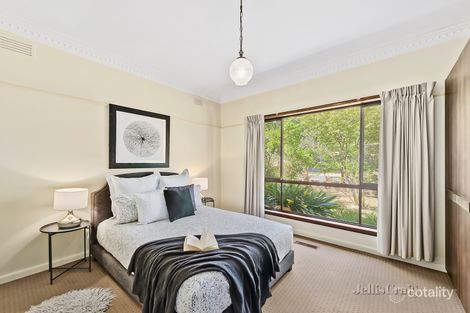 Property photo of 14 Marshall Road Box Hill North VIC 3129