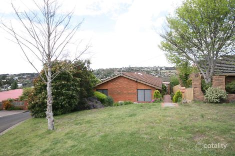 1 Highrise Ct, Highton, VIC 3216