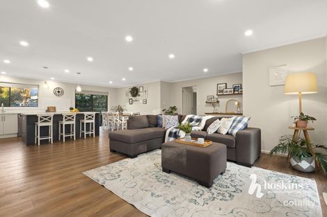 Property photo of 9 Collins Grove Croydon North VIC 3136
