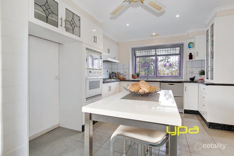 Property photo of 14 Ashford Crescent Westmeadows VIC 3049
