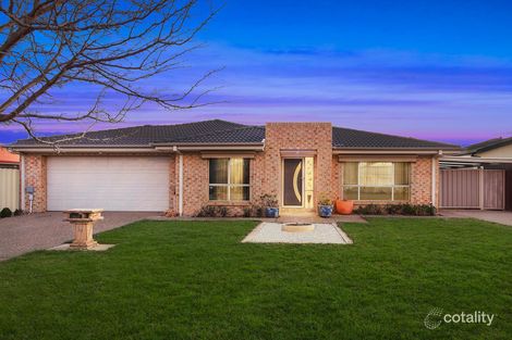 Property photo of 33 Buckingham Street Amaroo ACT 2914