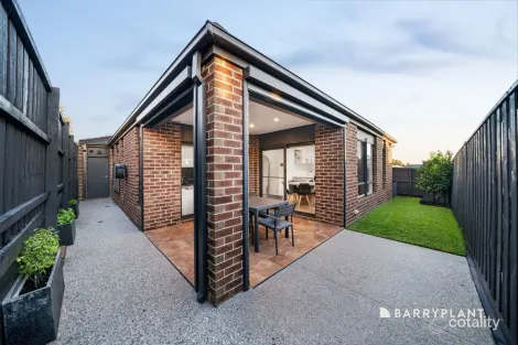 Property photo of 9 College Road Doreen VIC 3754