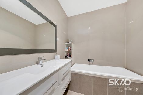 Property photo of 1/14 Anahit Drive Epping VIC 3076